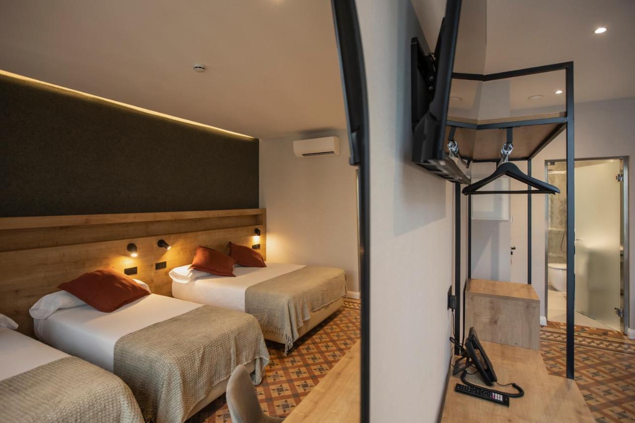 Fontanella By Bcn Urban 3* Barcellona